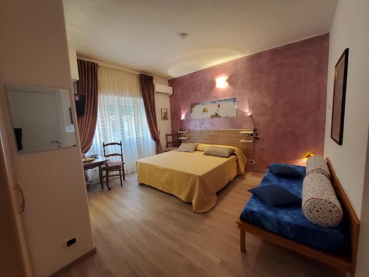 Annadia Sweet Home B&B Lido di Ostia Exterior foto