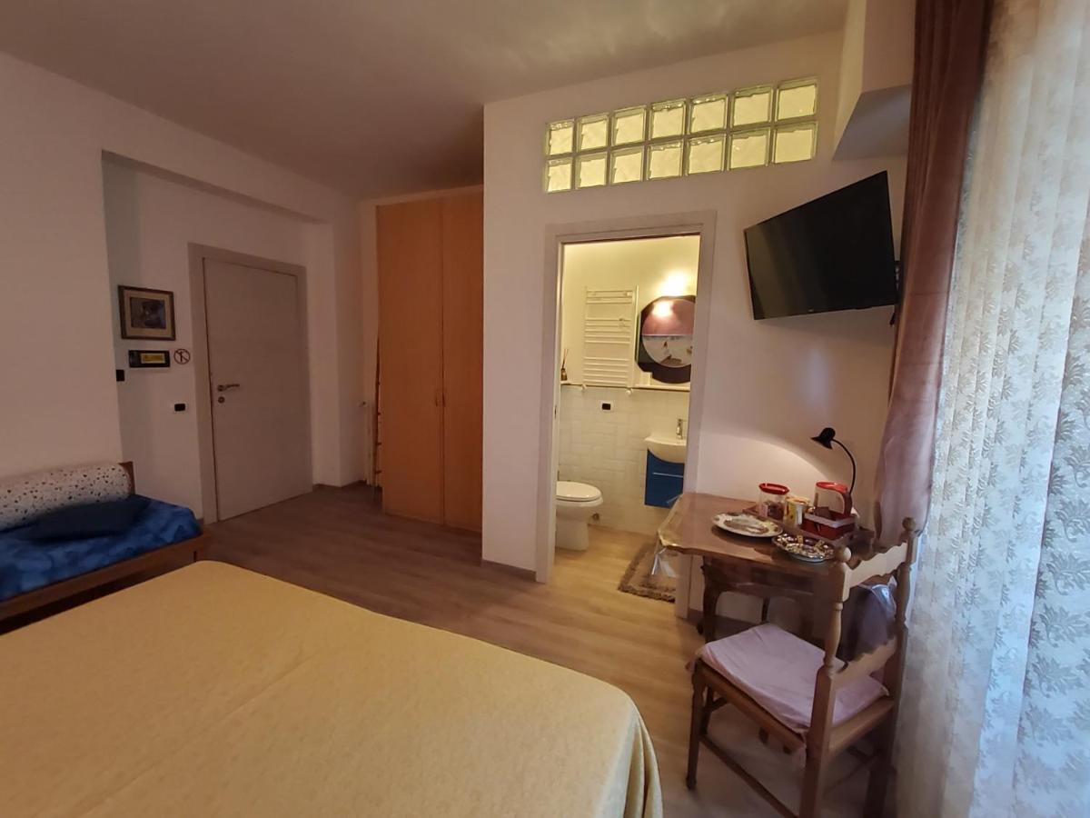 Annadia Sweet Home B&B Lido di Ostia Exterior foto